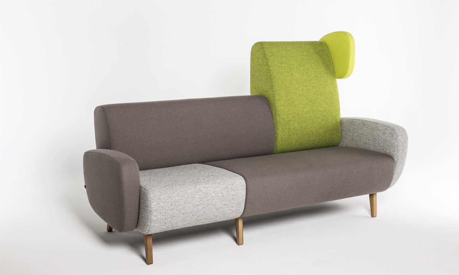 TEDDY_BEAR_packshot_sofa 1