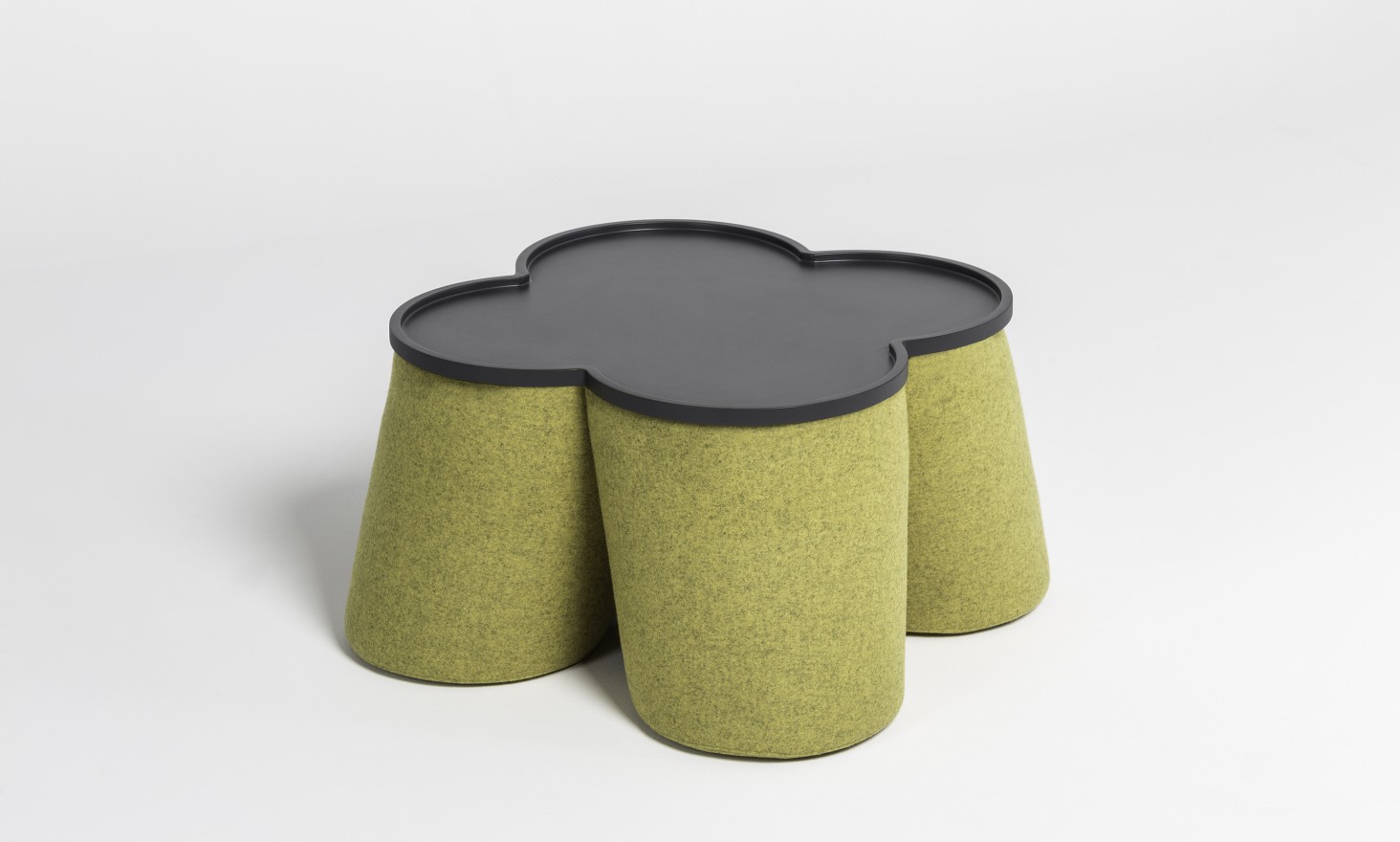 TREFLE_packshot_pouf_tray